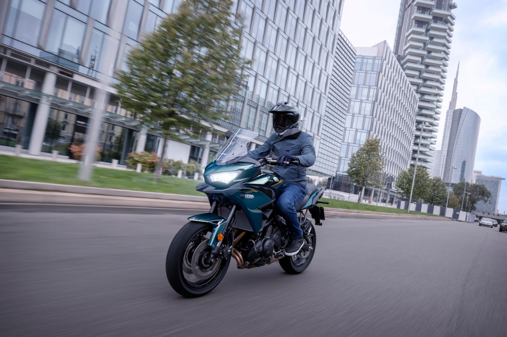 Kawasaki Versys 650 en action