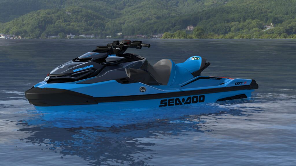 Sea-Doo RXT-X 325 2026 bleu océan posé sur un lac (rendu constructeur)